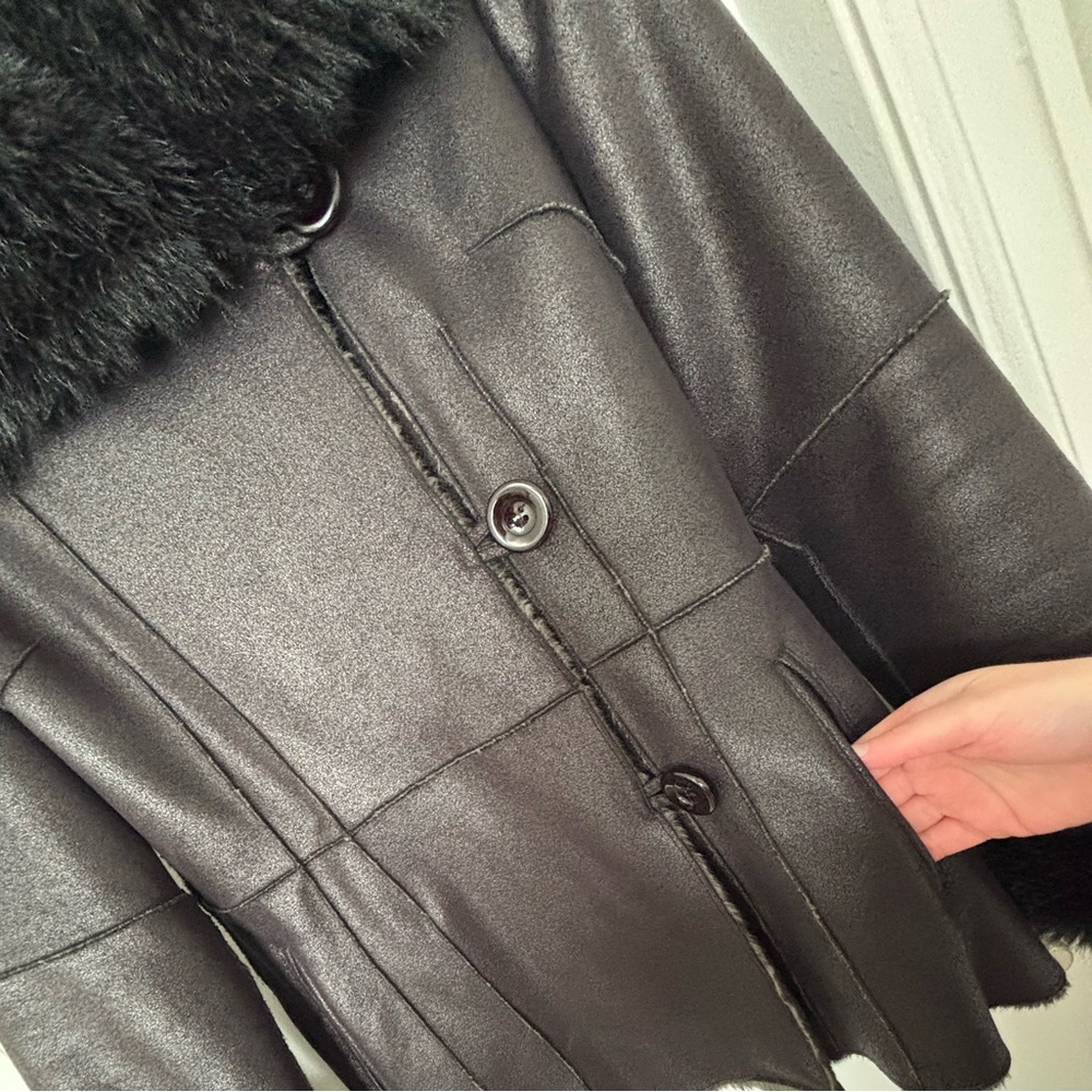 Velvet • Black Button Up Winter Coat with Faux Fur Trim - Women’s Size Large - Picture 4 of 16